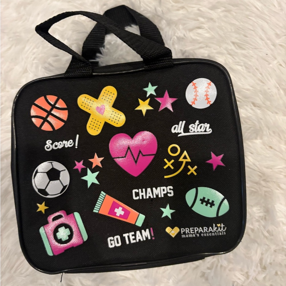 Kids Sports empty first aid bag.. Fill it with your favorite medical supplies.